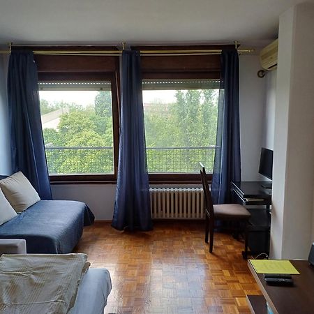 Apartment Student City, Wifi 300Mbs Belgrado Buitenkant foto