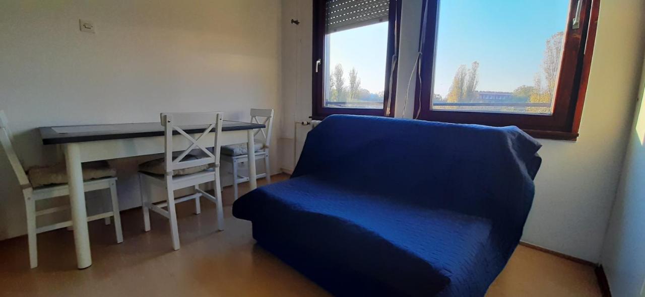 Apartment Student City, Wifi 300Mbs Belgrado Buitenkant foto