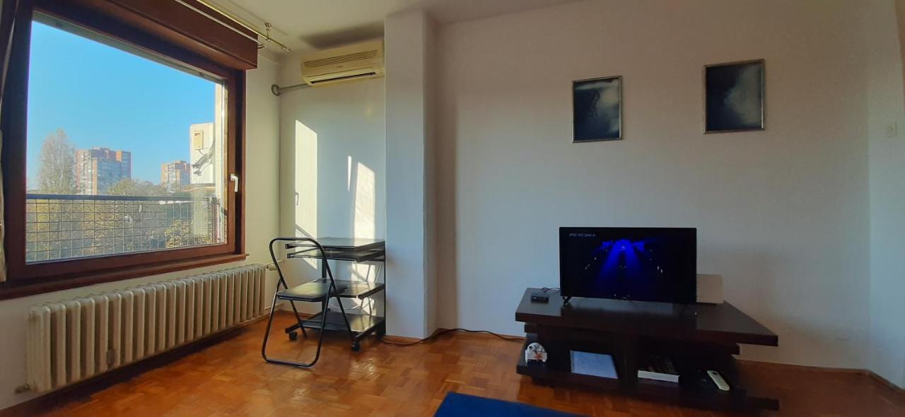 Apartment Student City, Wifi 300Mbs Belgrado Buitenkant foto