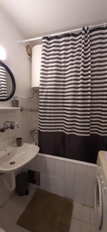 Apartment Student City, Wifi 300Mbs Belgrado Buitenkant foto